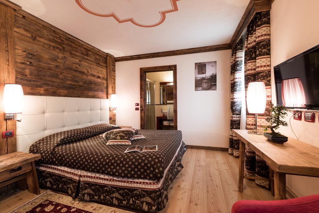 Hotel Maso Del Brenta คาแดร์โซเน ภายนอก รูปภาพ