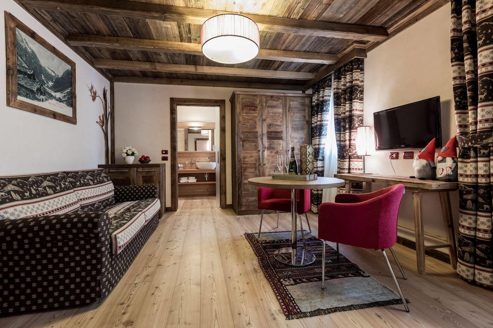 Hotel Maso Del Brenta คาแดร์โซเน ภายนอก รูปภาพ