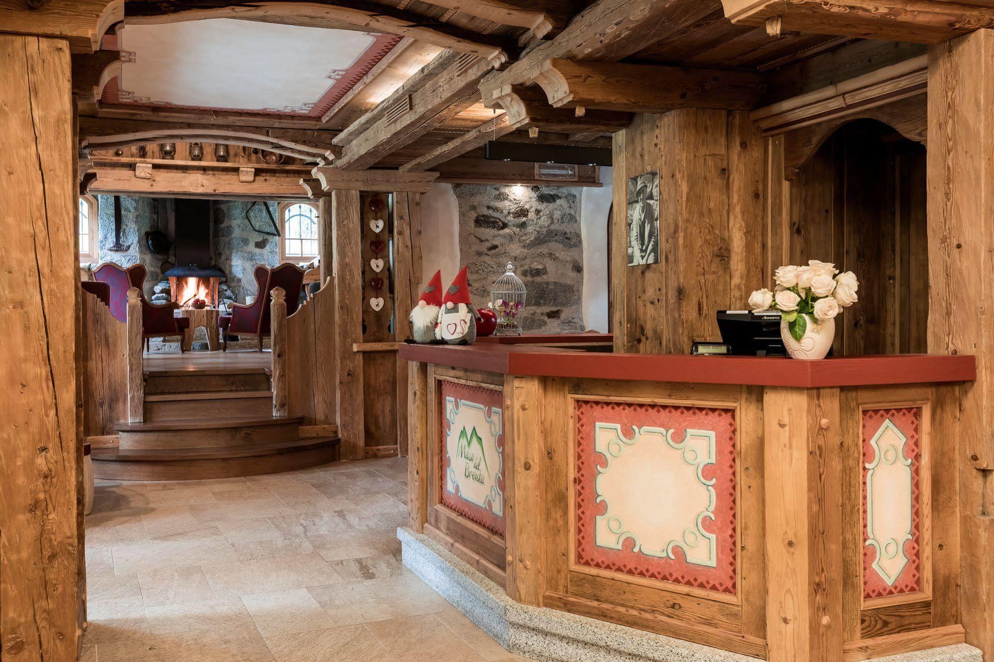 Hotel Maso Del Brenta คาแดร์โซเน ภายนอก รูปภาพ