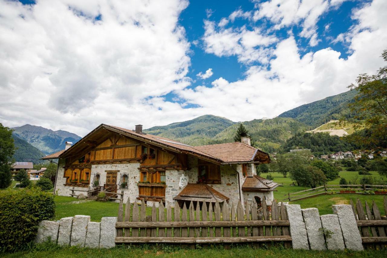 Hotel Maso Del Brenta คาแดร์โซเน ภายนอก รูปภาพ